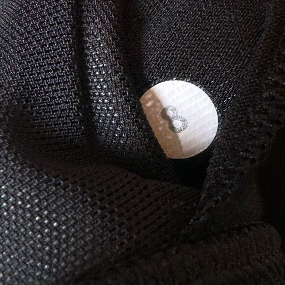 Lululemon Run Times Tank Top in Heathered Black / Rocky Road Sand Dune Ground 8 - Picture 7 of 12